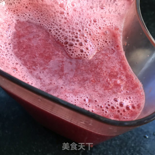 冰爽西瓜汁的做法步骤：5