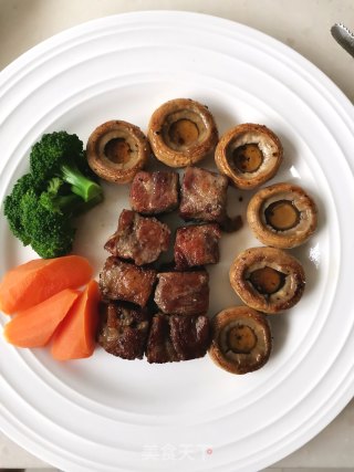 黑椒牛肉粒的做法步骤：9