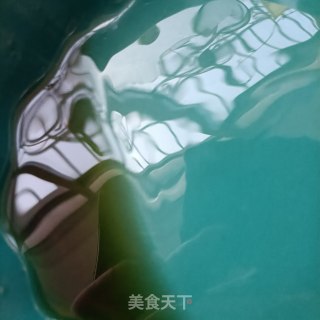 盐焗黄花鱼的做法步骤：16