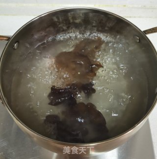 豆角鸡蛋素馅饺子的做法步骤：3