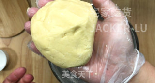 清香柠檬挞，柠檬清爽，奶油香甜，酥松挞皮，适合夏天的小甜品。的做法步骤：7