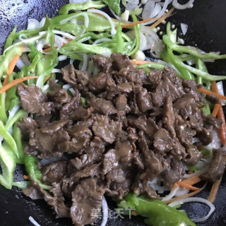 爆炒牛里脊的做法步骤：10