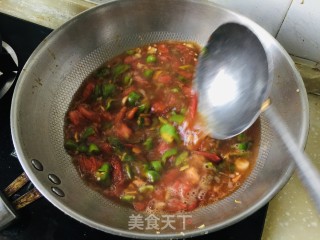 鸡蛋西红柿手擀面的做法步骤：8
