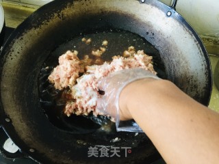 大肉西葫芦水饺的做法步骤：2