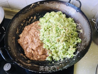 大肉西葫芦水饺的做法步骤：8