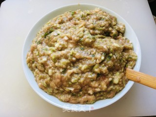 大肉西葫芦水饺的做法步骤：9