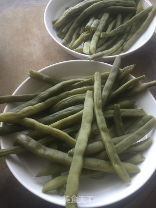 凉拌四季豆的做法步骤：3