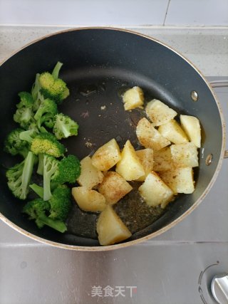 牛排的做法步骤：7
