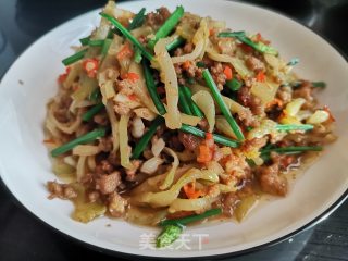 韭菜花榨菜丝炒肉的做法步骤：10