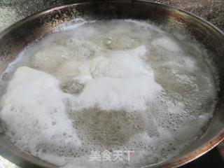 黑木耳黄瓜拌鸡胸肉的做法步骤：3