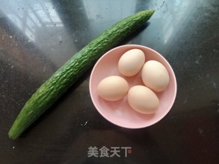 黄瓜拌鸡蛋的做法步骤：1