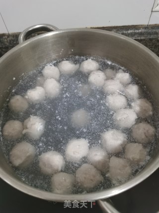 Q弹肉丸的做法步骤：7