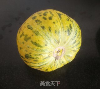 香瓜盅果盘的做法步骤：1