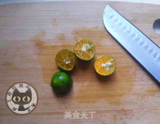 金桔柠檬绿茶的做法步骤：3