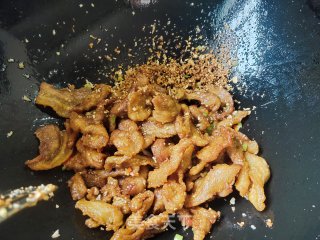 蒜香炸五花肉的做法步骤：9