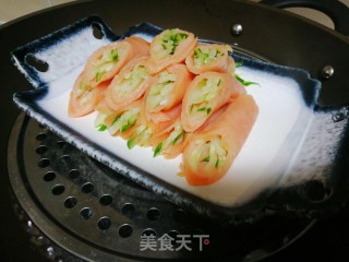 清蒸三文鱼黄瓜卷的做法步骤：6
