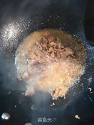 圆葱牛肉盖浇面的做法步骤：7