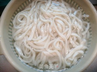 圆葱牛肉盖浇面的做法步骤：12