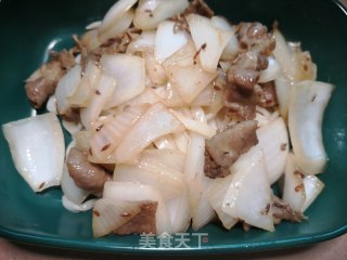 圆葱牛肉盖浇面的做法步骤：14
