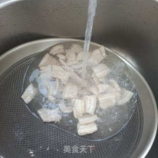 酸包菜烧肉片的做法步骤：3