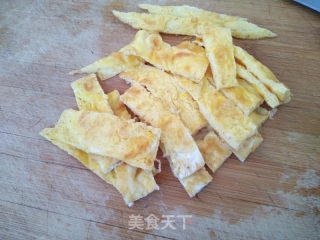 鸡蛋炒荷兰豆的做法步骤：4