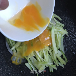 黄瓜洋葱鸡蛋饼的做法步骤：6