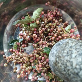 茄子花椒酱的做法步骤：2