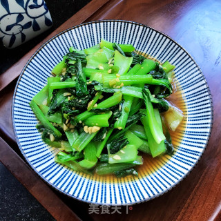 蒜蓉炒青菜的做法步骤：7