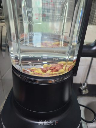 香浓花生豆浆的做法步骤：2