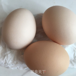 苦瓜丁煎鸡蛋的做法步骤：2