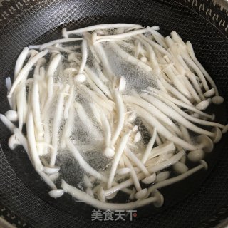 肉末白玉菇的做法步骤：1