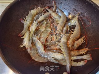 白灼虾的做法步骤：2