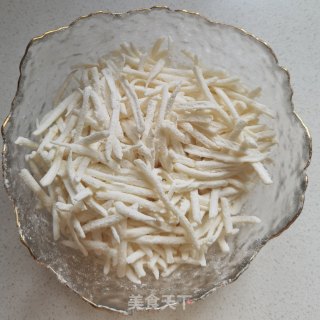 洋芋擦擦的做法步骤：4