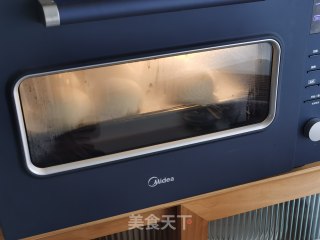 混搭的意式奶油包的做法步骤：4