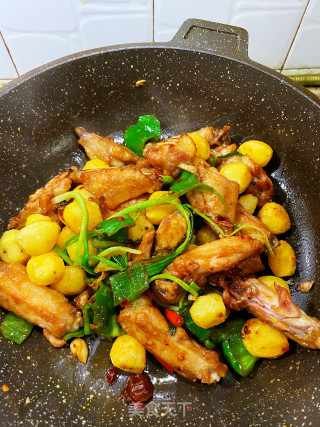 干锅鸡翅土豆的做法步骤：7