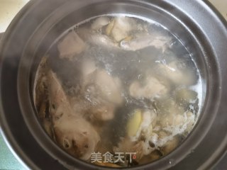 虫草花鸭汤的做法步骤：6