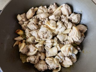芥兰土豆炖柴鸡的做法步骤：7