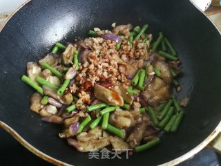 肉末炒茄子豆角的做法步骤：7