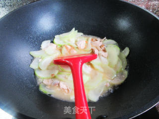 咸鸭蛋炒夜开花的做法步骤：8