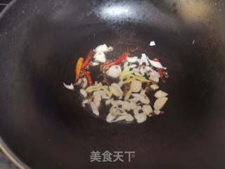金针菇肥牛汤的做法步骤：5