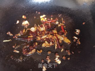 金针菇肥牛汤的做法步骤：6