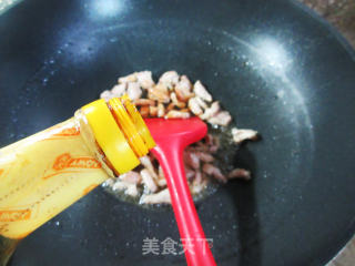 五花肉胡萝卜炒千张丝的做法步骤：6