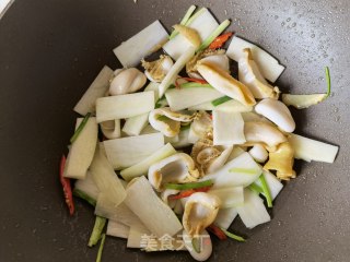 芥兰炒鲍片的做法步骤：12