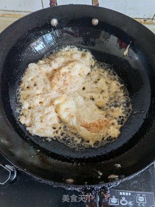 包菜炒蛋的做法步骤：2