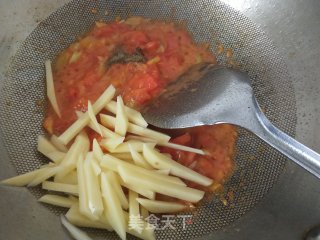 老黄瓜西红柿土豆汤的做法步骤：4
