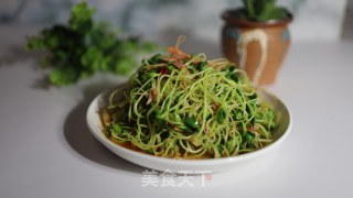 火腿炒黑豆芽的做法步骤：8
