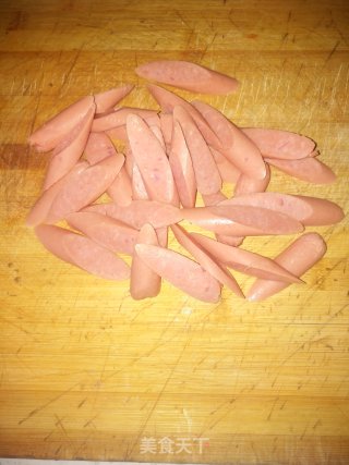 火腿青菜炒面的做法步骤：2
