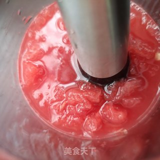 手打西瓜汁的做法步骤：3