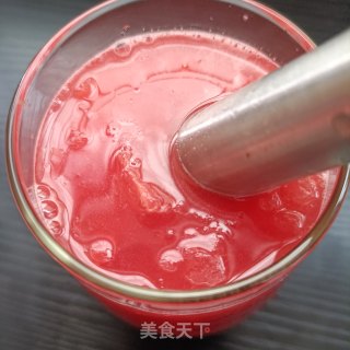 手打西瓜汁的做法步骤：7