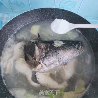 黑鱼汤的做法步骤：10